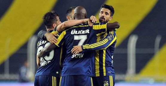 Fenerbahçe Sow'la güldü, gruptan lider çıktı
