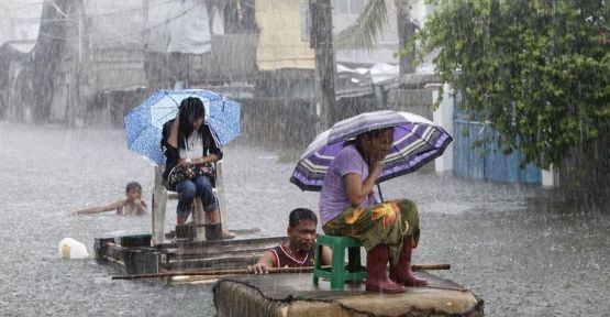 Filipinler: Tayfun felaketinde '10 bin ölü'