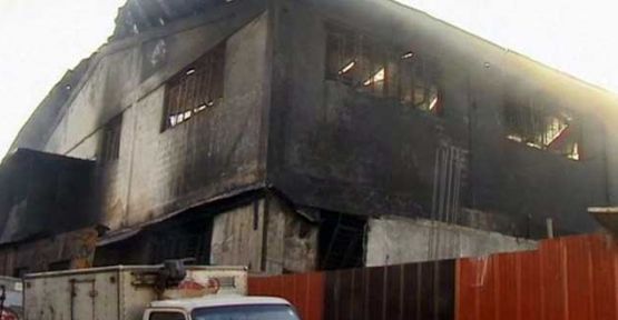 Filipinler'de lastik terlik fabrikasında yangın: En az 45 ölü