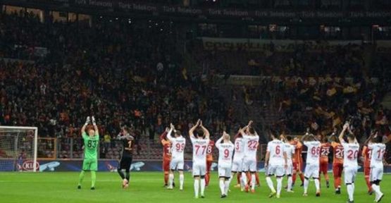 Galatasaray, Gaziantepspor'u 3-1 yendi