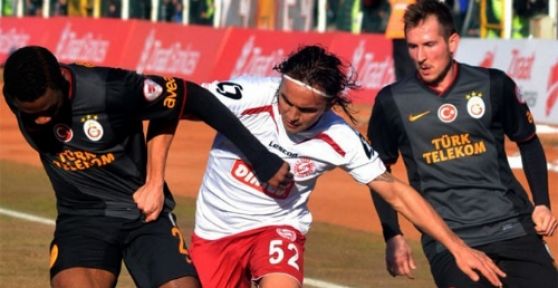 Galatasaray, Tokatspor'u 3-0 Yendi