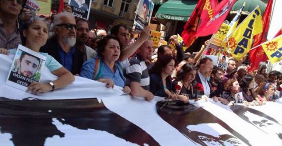 Gezi Parkı'na yürümek isteyenlere polis izin vermedi