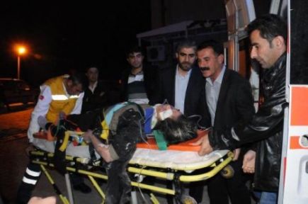 Hakkari'de kaza: 4 yaralı