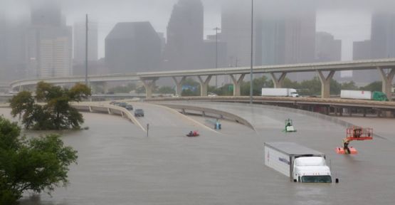Harvey Kasırgası Houston'ı vurdu: En az 5 ölü