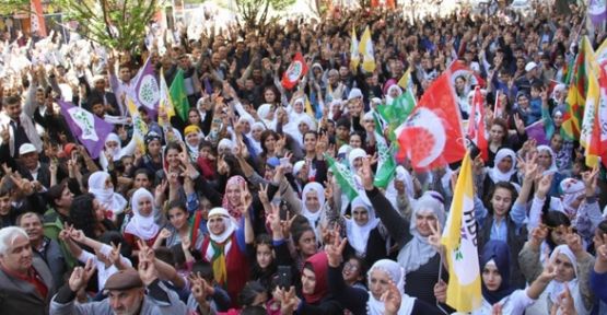 HDP adaylarına yoğun ilgi