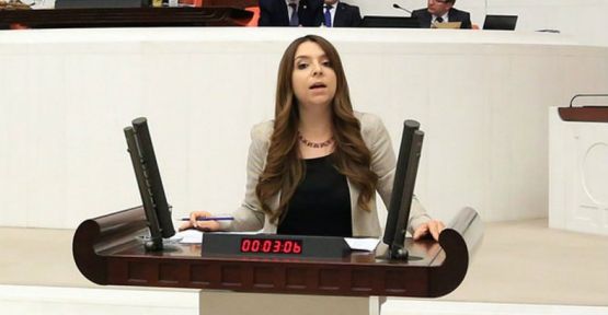 HDP Milletvekili Burcu Çelik tutuklandı