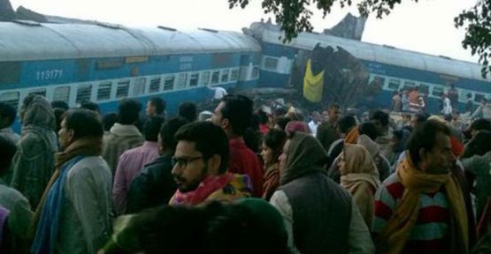 Hindistan'da tren raydan çıktı: En az 90 ölü 150 yaralı