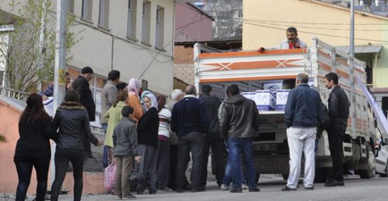 Hozat'ta 'seçim paketi' devrede