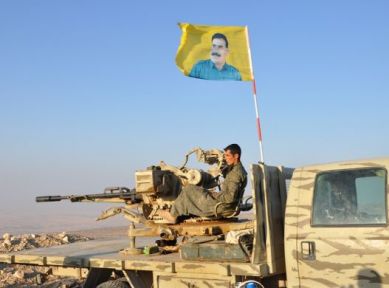 HPG Şengal'de kuşatmaya alınan bir grup sivili kurtardı