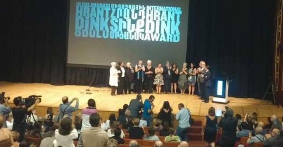 Hrant Dink Ödülü Fincancı ve Zelter'in oldu