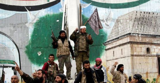İdlib'de yüksek gerilim: Cihatçılar bir kasabayı daha ele geçirdi