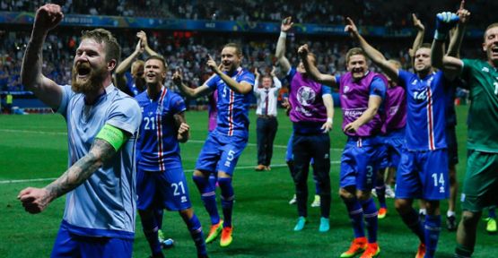 İngiltere'yi yenen İzlanda çeyrek finalde
