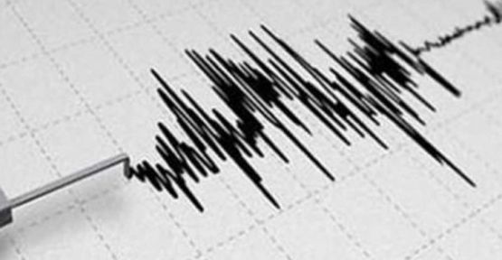 İran'da 5.2 büyüklüğünde deprem