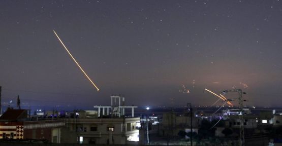 İsrail füzelerle saldırdı, Suriye Golan'ı vurdu