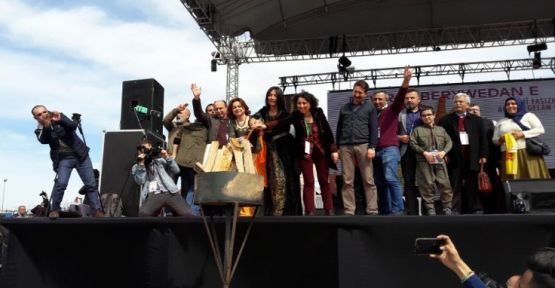 İstanbul, Ankara ve İzmir Newroz'unda barış mesajı