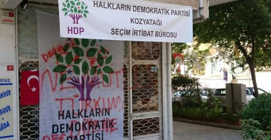 İstanbul'da HDP seçim bürosuna saldırı