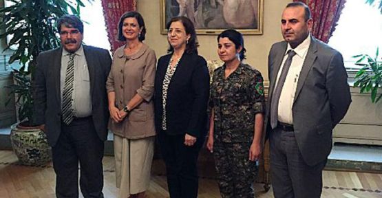 İtalya Meclis Başkanı Rojava heyetini resmi protokolle karşıladı