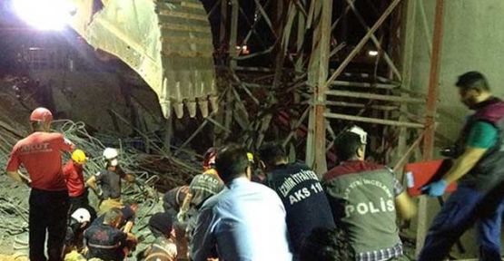 İzmir'de 3 işçinin cenazesi enkaz altından çıkarıldı
