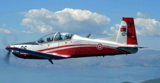 İzmir'de askeri uçak düştü