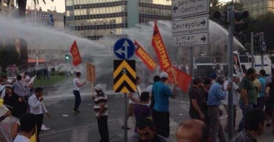 İzmir'deki Madımak anmasına polis müdahalesi