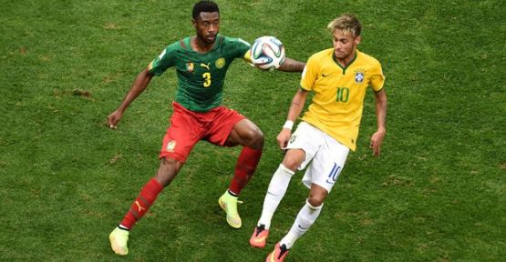 Kamerunlu futbolcunun babası 'Dünya Kupası yüzünden' yakıldı