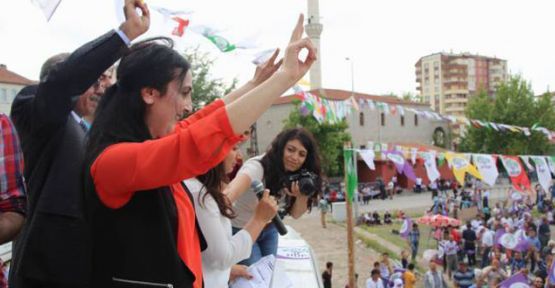 'HDP'nin zaferi ile sarayları, mekanları onlara dar edeceğiz'