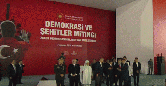 Kılıçdaroğlu ve Bahçeli 'son toplu fotoğraf' için kürsüye çıkmadı