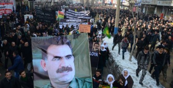 Kürtler 15 Şubat'ı lanetliyor, Öcalan'a özgürlük istiyor