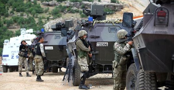 Lice'de çatışma: 4 asker hayatını kaybetti