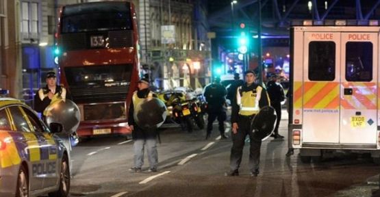 Londra'da iki ayrı saldırı düzenlendi