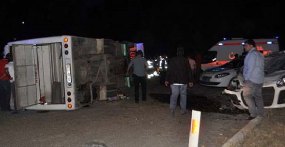 Manisa'da kaza: 2 ölü 26 yaralı