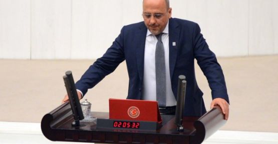 Meclis'te 'ahlaksız' tartışması: Ahmet Şık'ın konuşması kesildi