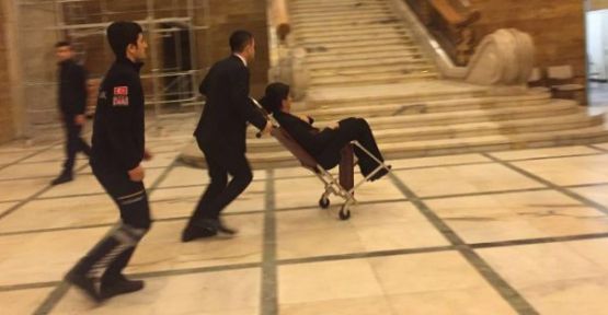 Meclis'te arbede: HDP'li Pervin Buldan Hastaneye kaldırıldı