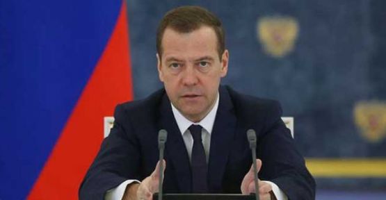 Medvedev: Rusyalı turistler bu olanağı bu yıl elde etmeli