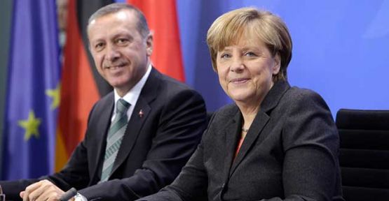 'Merkel çaresizce Erdoğan'ı memnun etmeye çalışıyor’