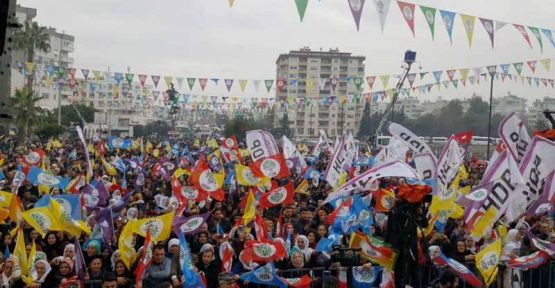 Mersin'de kıran kırana yarış: HDP kilit parti