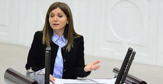 MHP Genel Başkan Yardımcısı Zuhal Topçu istifa etti