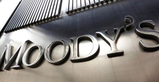 Moody's 17 bankanın notunu düşürdü