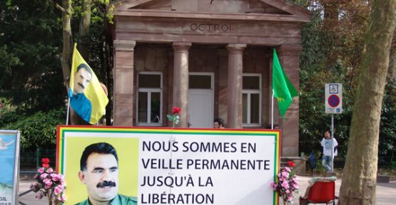 Öcalan'a özgürlük nöbet eylemi 1000'inci gününü geride bıraktı