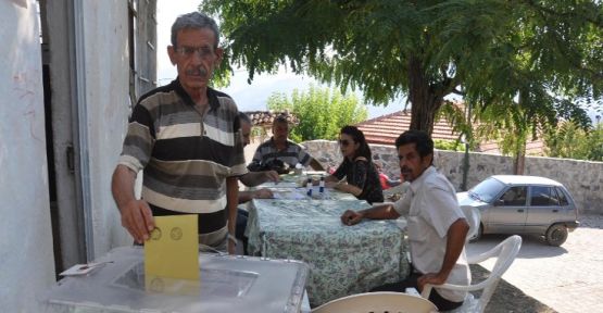 Oy verme işlemi 30 dakikada bitti