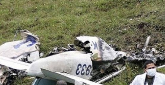 Özel uçak düştü: 7 ölü!