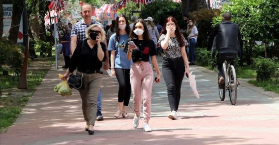 Özlü: Türkiye'de 250 bine yakın kişi virüs taşıyor