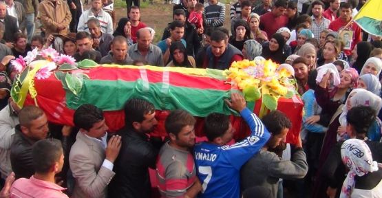 Peşmergelerin vurduğu Rojavalı genç toprağa verildi