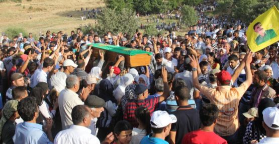 PKK'li Eryılmaz'ın cenazesi toprağa verildi