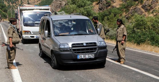 PKK'liler Tunceli'de Erzincan ve Ovacık karayollarını kesti!