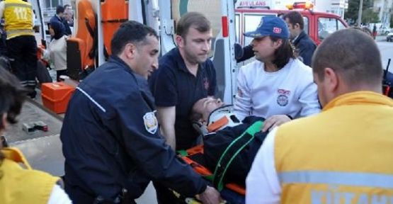 Polis aracı kaza yaptı: 3 'ü polis 4 yaralı