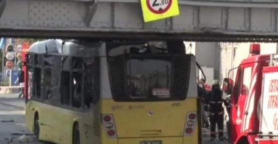 Polisleri taşıyan otobüs kaza yaptı: 6 yaralı