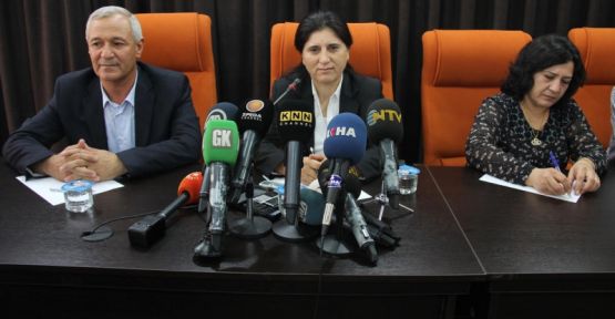 PYD Eş Başkanı Asya Abdullah Kuzey Kürdistan’da