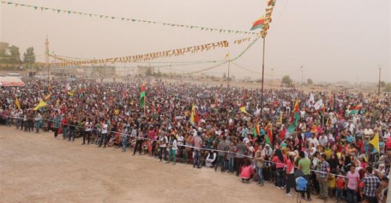 Rojava amadekariyên Newrozê dike