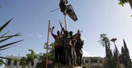 Rusya: İdlib'teki bütün militanlar Nusracı oldu